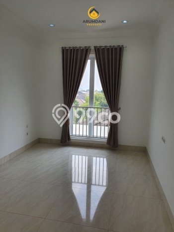 PRIME LOCATION! Rumah di , 4 KM, Area Tenang, Luas 400m2m² LB 700m2m² PRIME LOCATION! Rumah di , 4 KM, Area Tenang, Luas 400m2m² LB 700m2m²