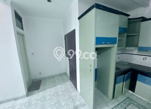 Rumah Elit LB 123m2 Siap Huni Desain Elegan di Jelambar, Jakarta Barat Rumah Elit LB 123m2 Siap Huni Desain Elegan di Jelambar, Jakarta Barat