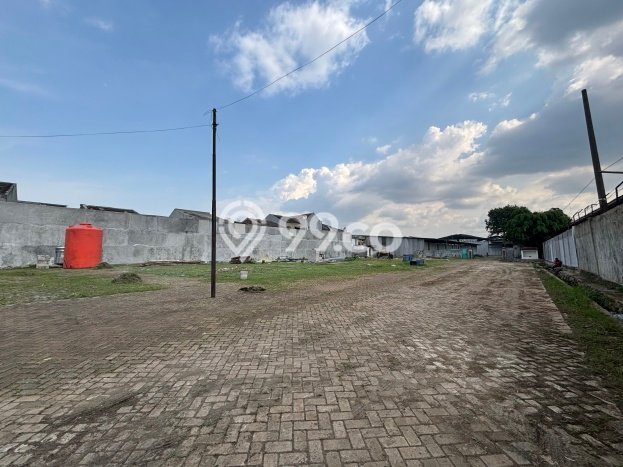 Unit Gudang Dijual di Periuk Tangerang Luas Tanah 21691m2, Luas Bangunan 10500m2 Unit Gudang Dijual di Periuk Tangerang Luas Tanah 21691m2, Luas Bangunan 10500m2