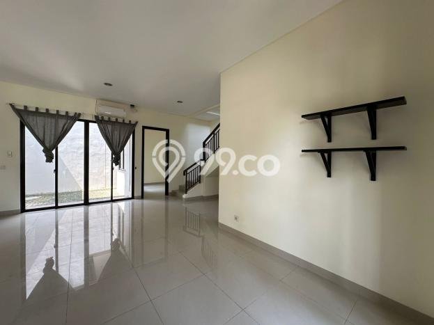 Ready to Use! Luxury House LT 112m2 Desain Modern di BSD Eminent Ready to Use! Luxury House LT 112m2 Desain Modern di BSD Eminent