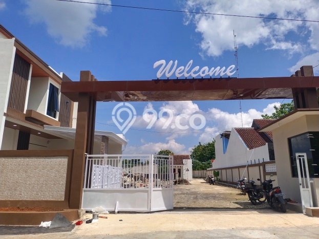 Jual Rumah Strategis Bagus Punya 3 KT di Ngaglik Sleman - Jual Rumah Strategis Bagus Punya 3 KT di Ngaglik Sleman -