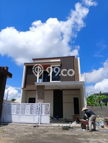 AREA PREMIUM! Vila Kawasan Bantul, Dimensi 108m2m², Pemandangan Menarik di area AREA PREMIUM! Vila Kawasan Bantul, Dimensi 108m2m², Pemandangan Menarik di area