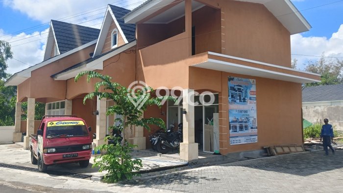 AREA TERSIBUK! Ruko Kawasan Wonosari, Luas 71m2m², Potensi Tinggi AREA TERSIBUK! Ruko Kawasan Wonosari, Luas 71m2m², Potensi Tinggi