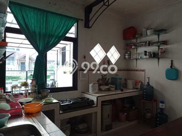 Rumah Modern Cantik 4 Kamar Siap Huni di Karawaci Rumah Modern Cantik 4 Kamar Siap Huni di Karawaci