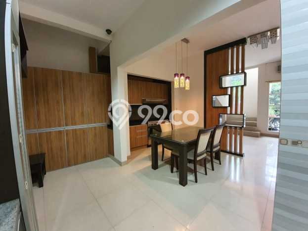 Disewakan Rumah Harga Terjangkau di Gading Serpong Tangerang dengan 3 KT Disewakan Rumah Harga Terjangkau di Gading Serpong Tangerang dengan 3 KT