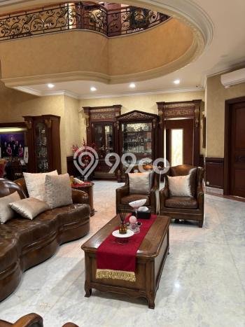 Rumah Elit LB 1000m2 Siap Huni Desain Elegan di Puri Indah, Jakarta Barat Rumah Elit LB 1000m2 Siap Huni Desain Elegan di Puri Indah, Jakarta Barat