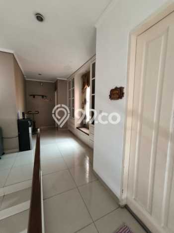 Rumah Elit Modern Siap Huni di Gading Serpong Tangerang Rumah Elit Modern Siap Huni di Gading Serpong Tangerang