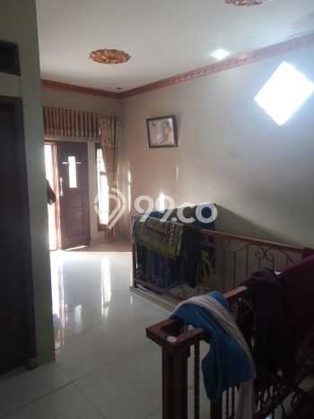 Rumah Modern Cantik 3 KT Bisa Langsung Pindah di Pinang Rumah Modern Cantik 3 KT Bisa Langsung Pindah di Pinang