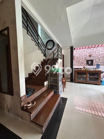 Rumah Elit Modern Tanpa Renovasi di Bintaro Tangerang Selatan Rumah Elit Modern Tanpa Renovasi di Bintaro Tangerang Selatan