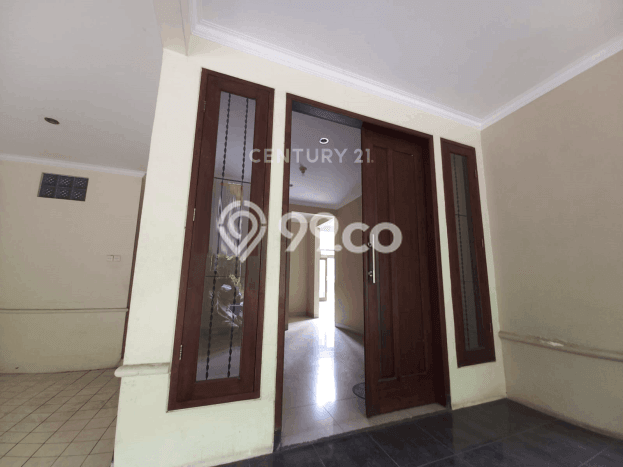 Dijual Rumah Mewah Elegan Dengan View Cantik di Bintaro, Tangerang Selatan Dijual Rumah Mewah Elegan Dengan View Cantik di Bintaro, Tangerang Selatan
