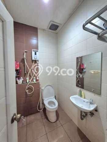 For Sale Hunian Rumah Terawat 4 Kamar di Bintaro, Tangerang Selatan For Sale Hunian Rumah Terawat 4 Kamar di Bintaro, Tangerang Selatan