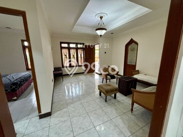 For Sale! Premium House LT 230m2 Desain Elegan di Bintaro For Sale! Premium House LT 230m2 Desain Elegan di Bintaro