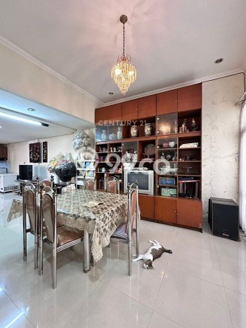 For Sale! Premium House LT 296m2 Desain Elegan di Tanah Kusir For Sale! Premium House LT 296m2 Desain Elegan di Tanah Kusir
