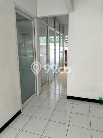 Rumah Luas Asri 4 KT Siap Pakai di Pedurenan Bekasi Rumah Luas Asri 4 KT Siap Pakai di Pedurenan Bekasi