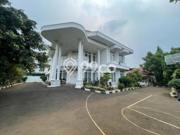 Jual Rumah Luas Megah Dengan View Cantik di Pondok Kelapa, Jakarta Timur Jual Rumah Luas Megah Dengan View Cantik di Pondok Kelapa, Jakarta Timur