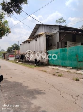 Unit Gudang Dijual di Setu Bekasi 400m2 Unit Gudang Dijual di Setu Bekasi 400m2