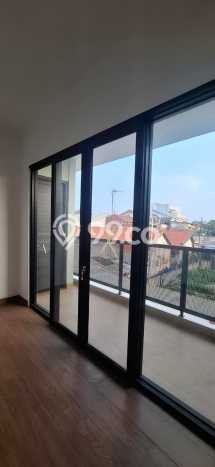 For Sale! Luxury House LT 250m2 Desain Modern di Pondok Gede For Sale! Luxury House LT 250m2 Desain Modern di Pondok Gede