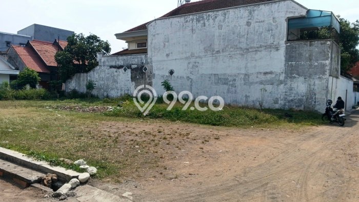 PENAWARAN MENARIK! Tanah di , Luas 141m2m², Area Berkembang PENAWARAN MENARIK! Tanah di , Luas 141m2m², Area Berkembang