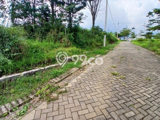 AREA PROSPEKTIF! Tanah di Dau, Luas 60m2m², Akses Fasilitas Umum, Kawasan Berkembang AREA PROSPEKTIF! Tanah di Dau, Luas 60m2m², Akses Fasilitas Umum, Kawasan Berkembang