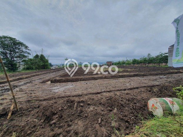 Dijual Tanah di Sukun Malang Luas 72m2 SHM Dijual Tanah di Sukun Malang Luas 72m2 SHM
