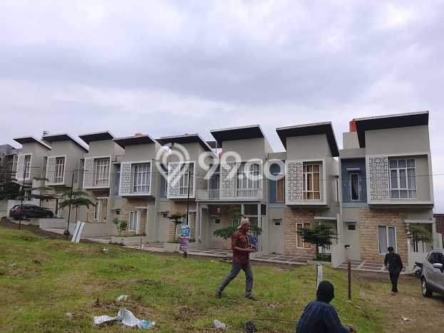 Vila Potensial di Batu, Luas 72m2m², Area Asri Vila Potensial di Batu, Luas 72m2m², Area Asri