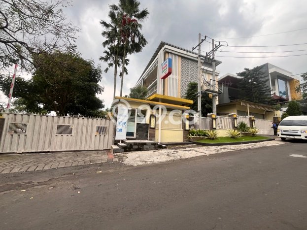 Rumah Kost untuk Dijual di Tlogomas Punya 10 Kamar Rumah Kost untuk Dijual di Tlogomas Punya 10 Kamar