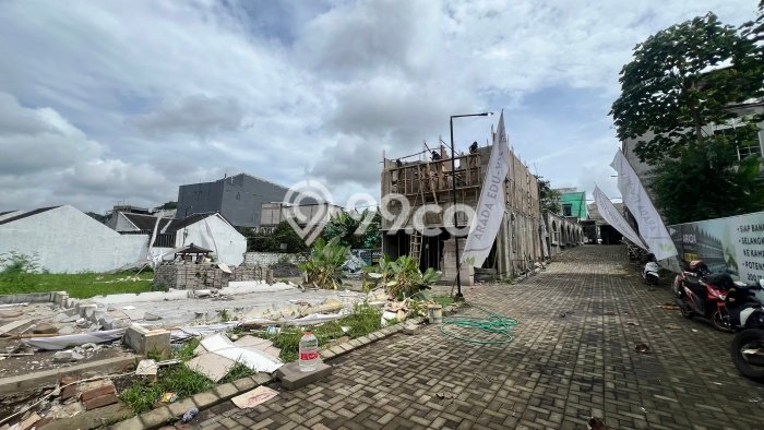 Rumah Modern 20 KT di Tunggulwulung Malang Full Furnished Rumah Modern 20 KT di Tunggulwulung Malang Full Furnished