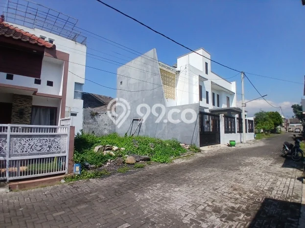 Jual Rumah Harga Miring Sukun Punya 2 Kamar & LT 95m2 Jual Rumah Harga Miring Sukun Punya 2 Kamar & LT 95m2