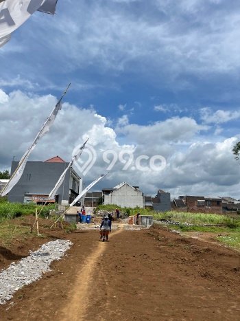 Rumah Luas Asri 10 KT Siap Huni di Merjosari Malang Rumah Luas Asri 10 KT Siap Huni di Merjosari Malang