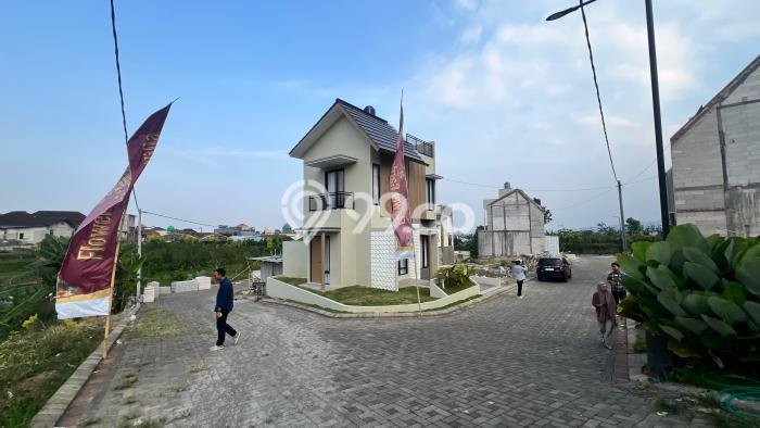 Vila Potensial di , Area 66m2m², Akses ke Malang, Malang Vila Potensial di , Area 66m2m², Akses ke Malang, Malang