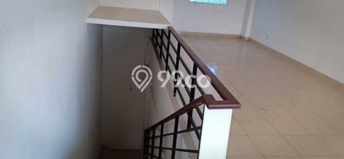 LOKASI TERBAIK! Ruko Kawasan , Luas 202m2m², Area Komersial LOKASI TERBAIK! Ruko Kawasan , Luas 202m2m², Area Komersial