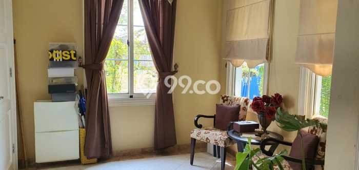 Rumah Elit LB 240m2 Siap Huni Desain Elegan di Alam Sutera, Tangerang Rumah Elit LB 240m2 Siap Huni Desain Elegan di Alam Sutera, Tangerang