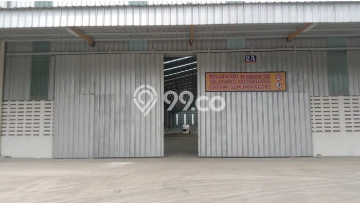 Unit Gudang Disewa Lokasi Tangerang, Tangerang Spesifikasi Luas Bangunan 3360m2 Unit Gudang Disewa Lokasi Tangerang, Tangerang Spesifikasi Luas Bangunan 3360m2