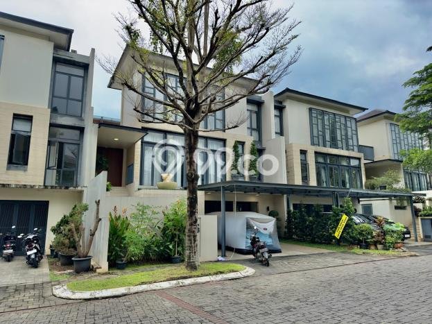 Hunian Mewah Siap Huni LT 336m2 di BSD, Tangerang Selatan Hunian Mewah Siap Huni LT 336m2 di BSD, Tangerang Selatan