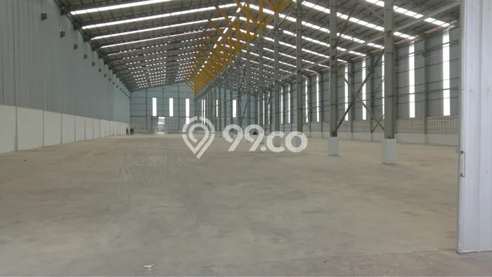 Unit Gudang Disewa Lokasi Tangerang, Tangerang Spesifikasi Luas Bangunan 3360m2 Unit Gudang Disewa Lokasi Tangerang, Tangerang Spesifikasi Luas Bangunan 3360m2