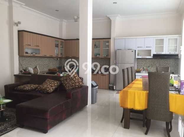 Siap Huni Hunian Elit 4 Kamar di Jagakarsa Dekat ke Mana Saja Siap Huni Hunian Elit 4 Kamar di Jagakarsa Dekat ke Mana Saja
