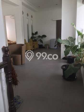 Siap Huni Hunian Elit 4 Kamar di Jagakarsa Dekat ke Mana Saja Siap Huni Hunian Elit 4 Kamar di Jagakarsa Dekat ke Mana Saja