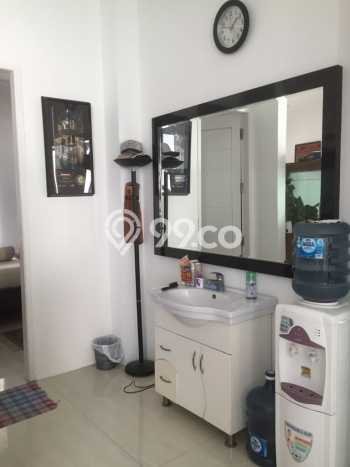 Siap Huni Hunian Elit 4 Kamar di Jagakarsa Dekat ke Mana Saja Siap Huni Hunian Elit 4 Kamar di Jagakarsa Dekat ke Mana Saja