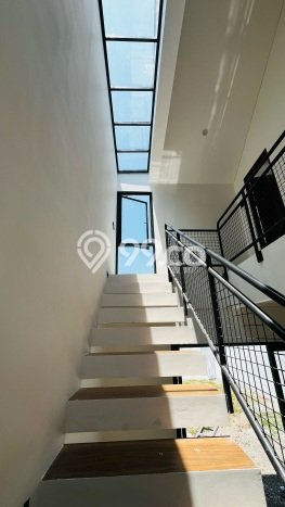 Jual Rumah Harga Miring Arcamanik Punya 3 KT & LT 99m2 Jual Rumah Harga Miring Arcamanik Punya 3 KT & LT 99m2