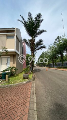 Dijual Rumah Eksklusif 2 KT di Gading Serpong, Tangerang Dijual Rumah Eksklusif 2 KT di Gading Serpong, Tangerang