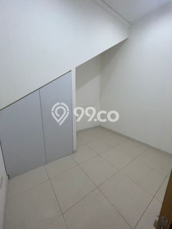 Ruko Area Strategis di BSD, Luas 178m2m², Siap Usaha Ruko Area Strategis di BSD, Luas 178m2m², Siap Usaha
