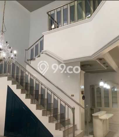 Disewakan! Rumah 4 Kamar Tidur &
4 Kamar Mandi di Cipinang, Jakarta Timur Disewakan! Rumah 4 Kamar Tidur &
4 Kamar Mandi di Cipinang, Jakarta Timur