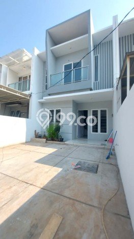 Disewakan Segera Rumah Kondisi Baik di Kawasan Kelapa Gading, Jakarta Utara Disewakan Segera Rumah Kondisi Baik di Kawasan Kelapa Gading, Jakarta Utara