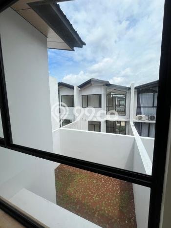 For Sale Hunian Rumah Nyaman 3 Kamar di Lippo Karawaci, Tangerang For Sale Hunian Rumah Nyaman 3 Kamar di Lippo Karawaci, Tangerang