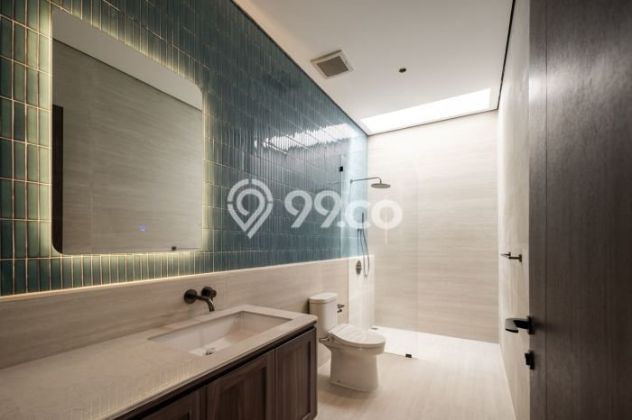 Ready to Use! Luxury House LT 234m2 Desain Modern di BSD Foresta Ready to Use! Luxury House LT 234m2 Desain Modern di BSD Foresta