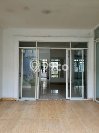 Disewakan! Rumah 4 Kamar Tidur &
3 Kamar Mandi di BSD Puspita Loka, Tangerang Disewakan! Rumah 4 Kamar Tidur &
3 Kamar Mandi di BSD Puspita Loka, Tangerang