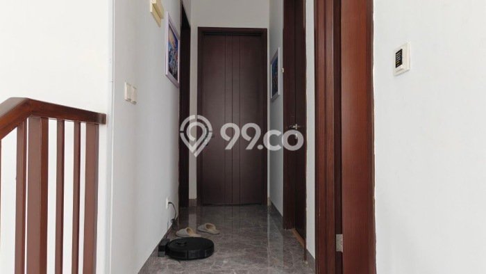 Rumah Luxury Modern Tanpa Renovasi di BSD Eminent Tangerang Rumah Luxury Modern Tanpa Renovasi di BSD Eminent Tangerang