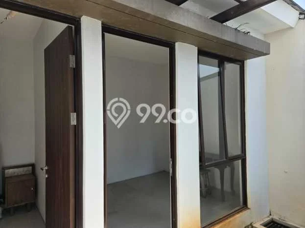 Disewakan Hunian Konsep Minimalis di BSD Tangerang Selatan dengan 2 KT Disewakan Hunian Konsep Minimalis di BSD Tangerang Selatan dengan 2 KT