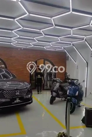 Ruko paling strategis disewakan di BSD Tangerang Selatan Ruko paling strategis disewakan di BSD Tangerang Selatan