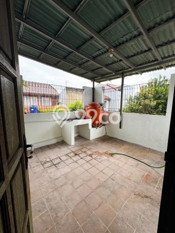 Rumah sewa siap pakai 5 Kamar Tidur di BSD Griya Loka, Tangerang Rumah sewa siap pakai 5 Kamar Tidur di BSD Griya Loka, Tangerang